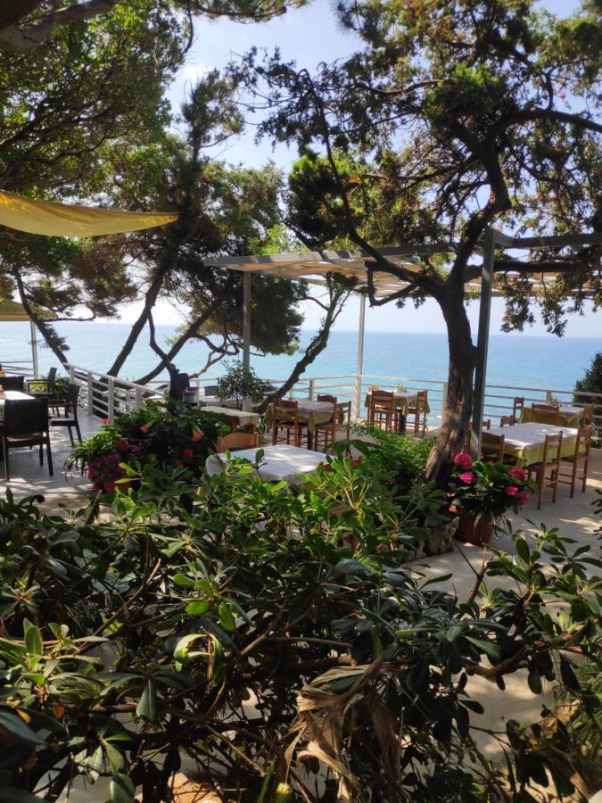 Alonaki Bay Apartment Halikounas ภายนอก รูปภาพ