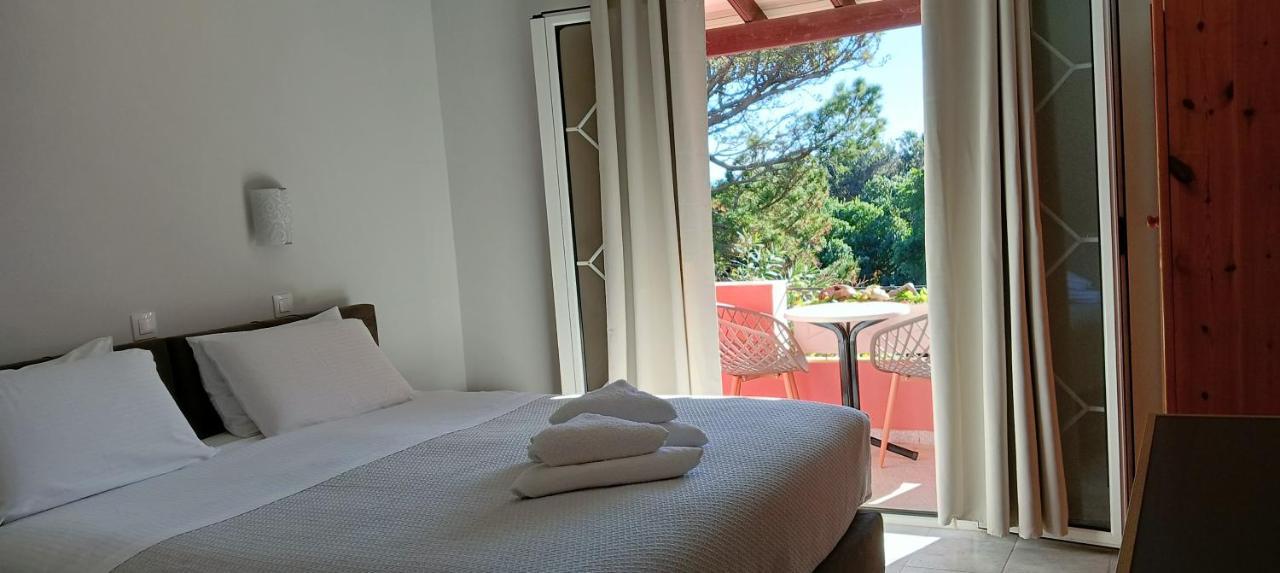 Alonaki Bay Apartment Halikounas ภายนอก รูปภาพ