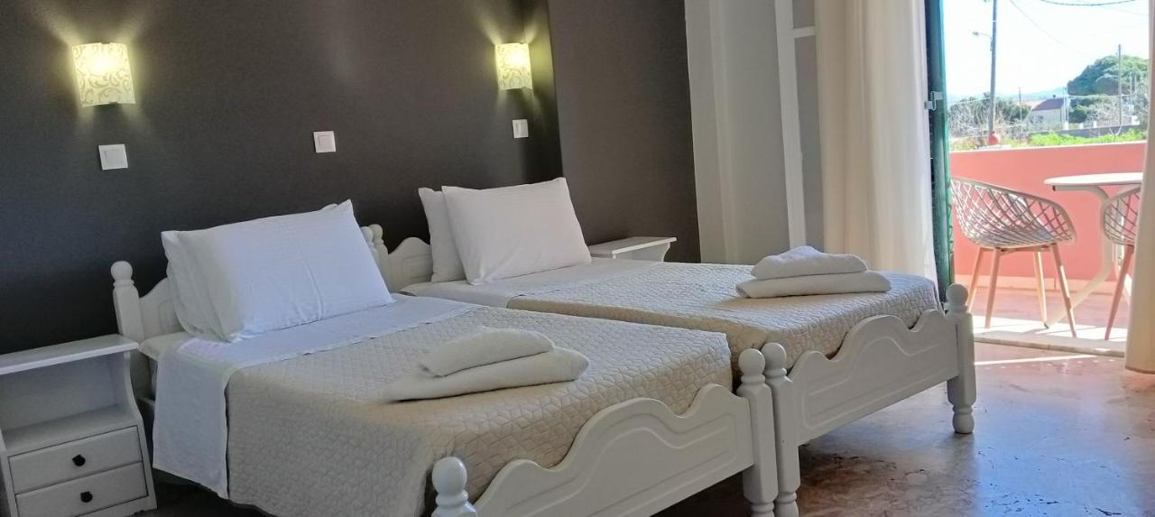 Alonaki Bay Apartment Halikounas ภายนอก รูปภาพ