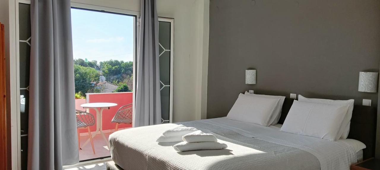 Alonaki Bay Apartment Halikounas ภายนอก รูปภาพ