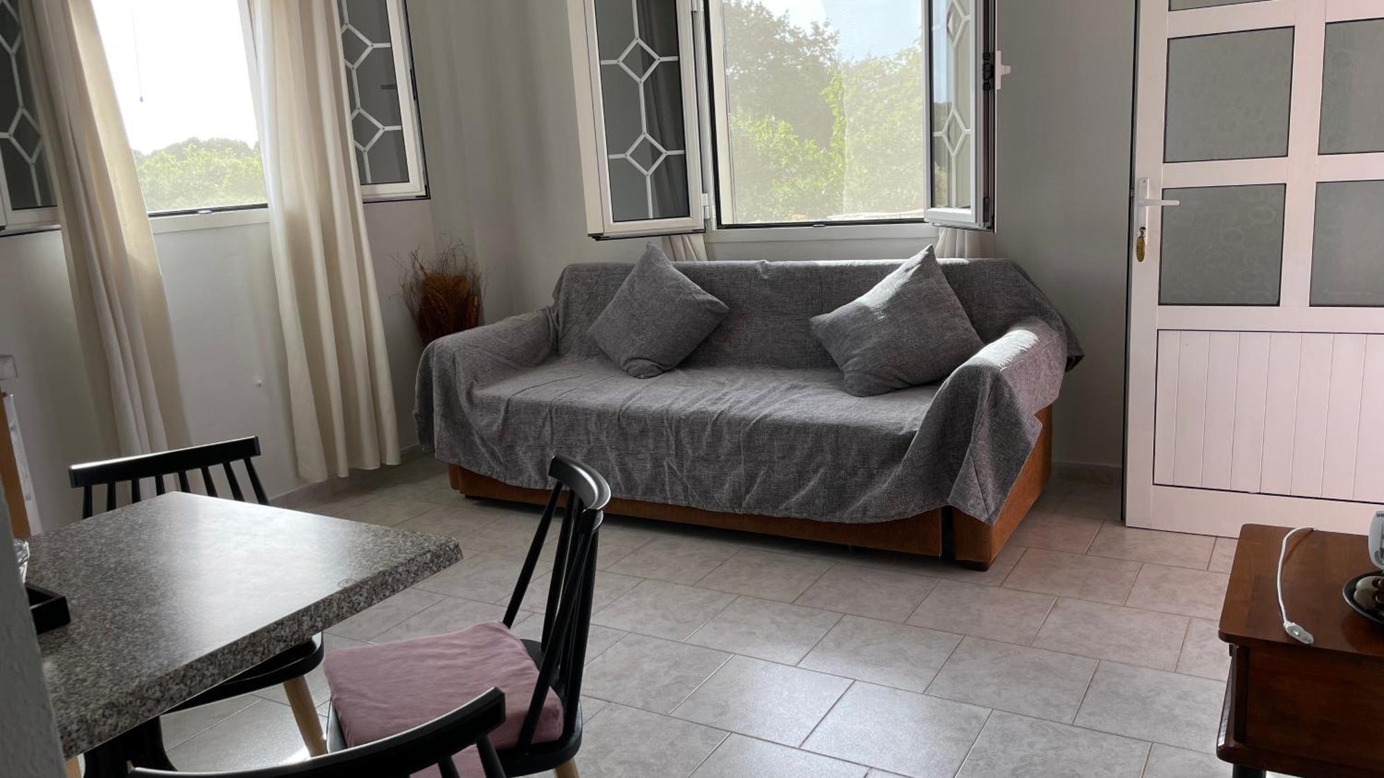 Alonaki Bay Apartment Halikounas ภายนอก รูปภาพ